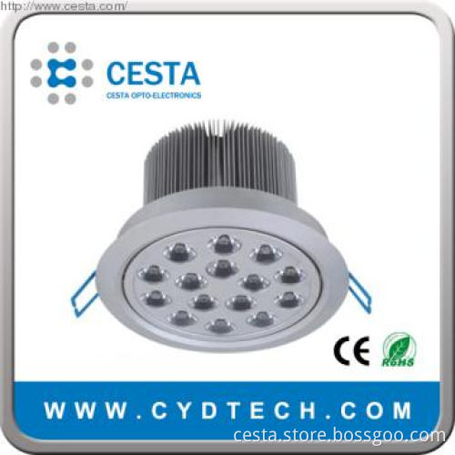 LED Downlight with 15W, 1125lm, >75Ra, Adjustable